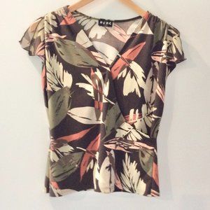 BCBG Tropical Leaf Wrap Style V-Neck Cap Sleeve Top/Blouse